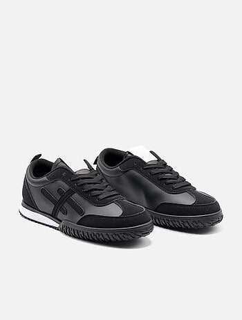 Zapatillas con cordones