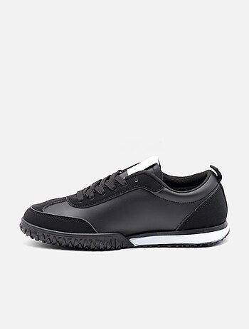 Zapatillas con cordones