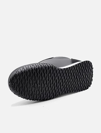 Zapatillas con cordones