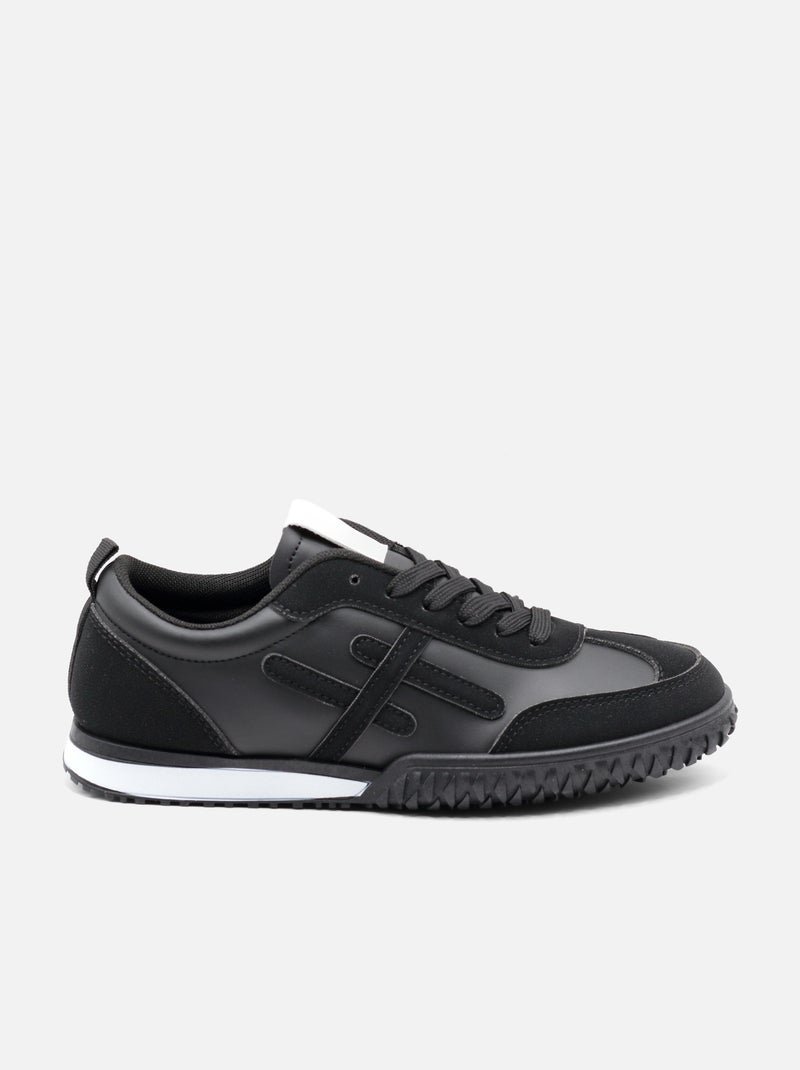 Zapatillas con cordones Negro - Kiabi