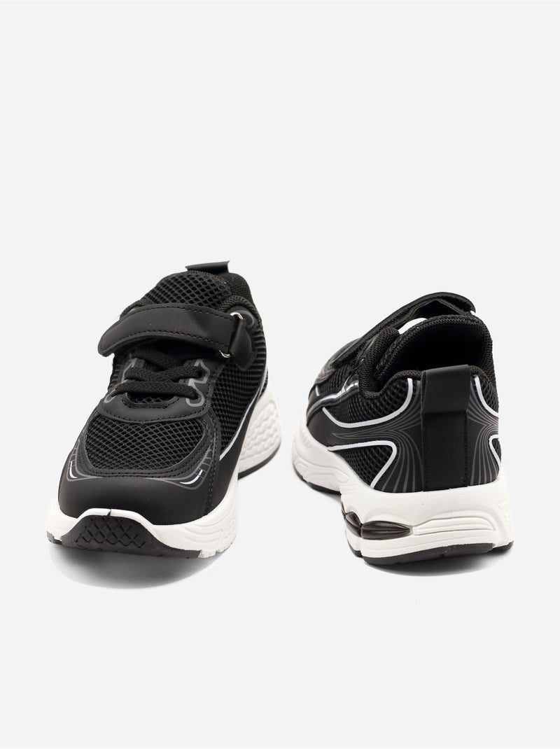 Zapatillas con cordones Negro - Kiabi