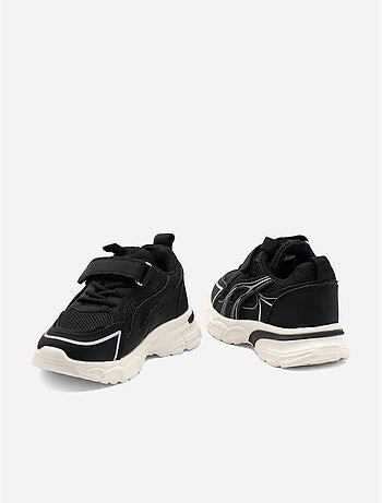 Zapatillas con cordones
