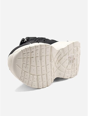 Zapatillas con cordones