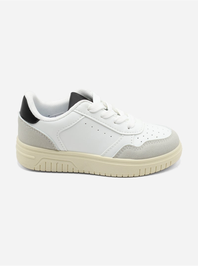 Zapatillas con cordones Negro - Kiabi