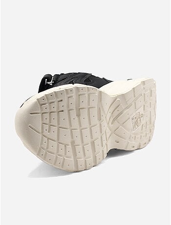 Zapatillas con cordones