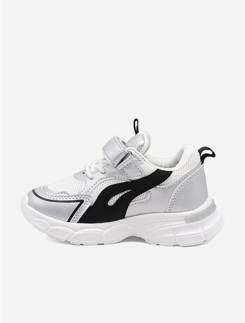 Zapatillas con cordones