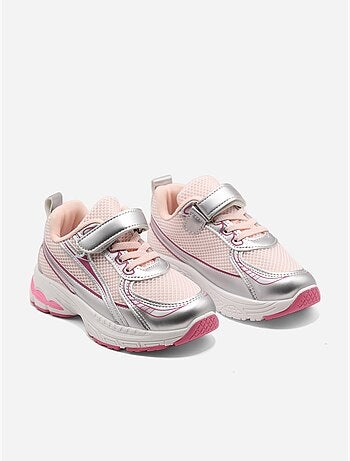 Zapatillas con cordones