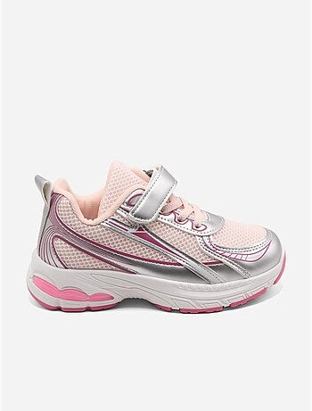 Zapatillas con cordones