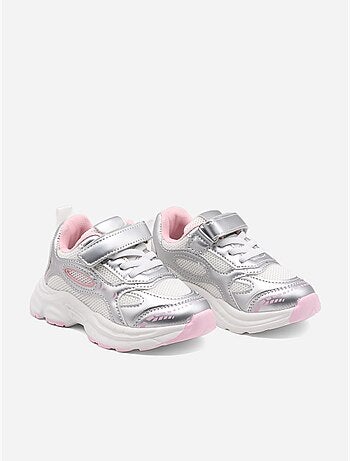 Zapatillas con cordones