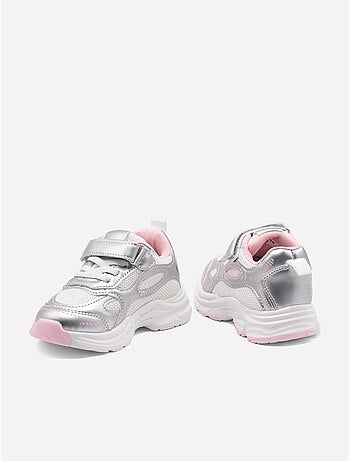 Zapatillas con cordones