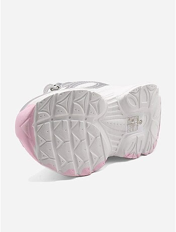 Zapatillas con cordones