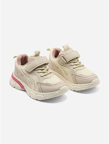 Zapatillas con cordones