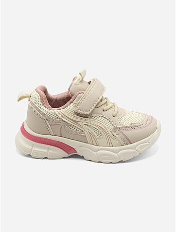Zapatillas con cordones