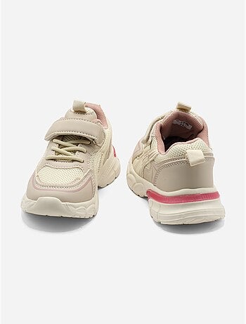 Zapatillas con cordones