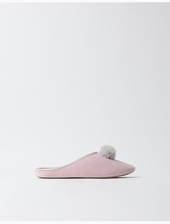 Zapatillas con pompones, mo fashion