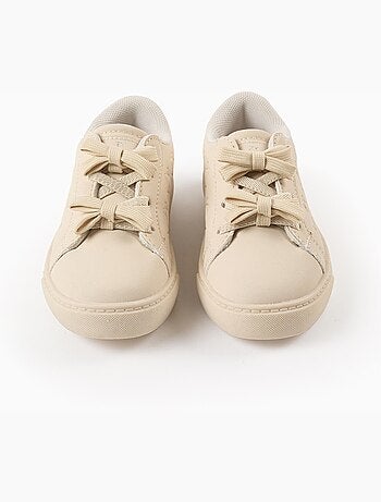 Zapatillas con textura y lazos