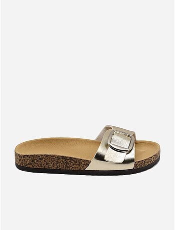 Zapatillas con tiras