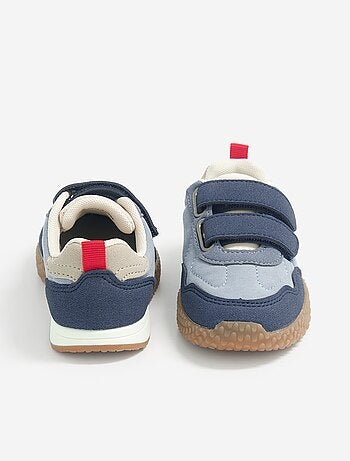 Zapatillas con velcro