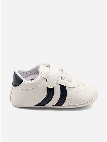 Zapatillas con velcro