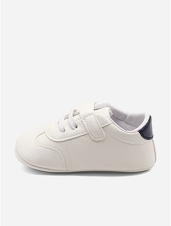 Zapatillas con velcro
