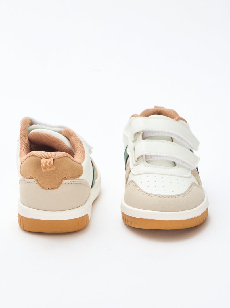Zapatillas con velcro en símil piel cuadricolor Blanco - Kiabi
