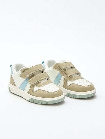 Zapatillas con velcro en símil piel cuatricolor