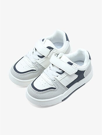 Zapatillas con velcro