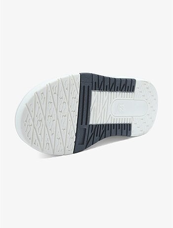 Zapatillas con velcro