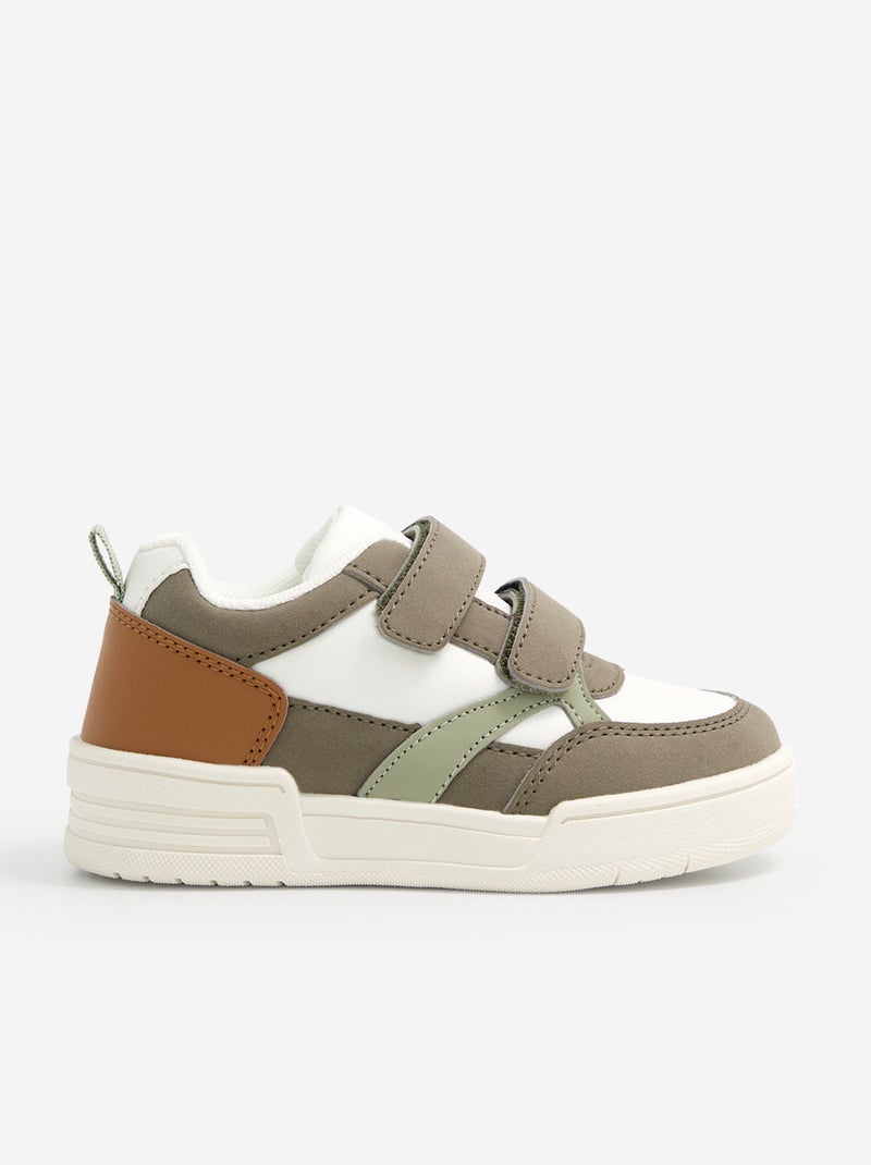 Zapatillas con velcro Kaki - Kiabi