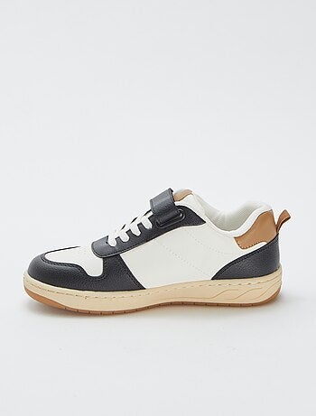 Zapatillas con velcro