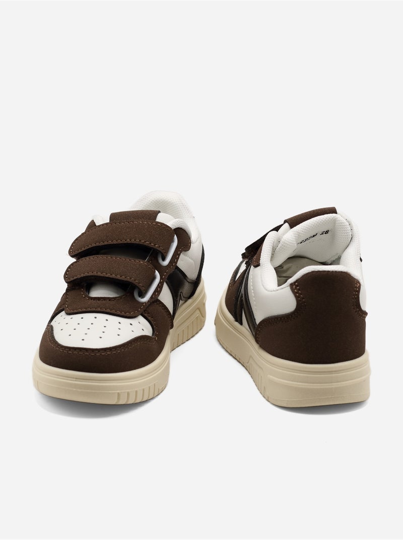 Zapatillas con velcro Marrón - Kiabi