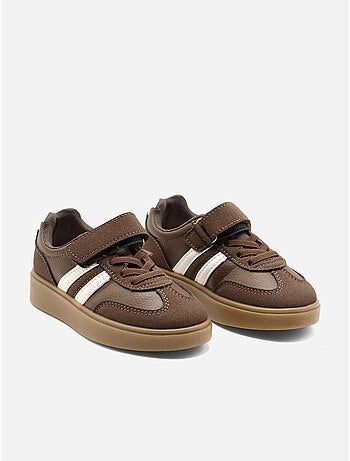 Zapatillas con velcro
