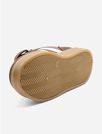 Zapatillas con velcro