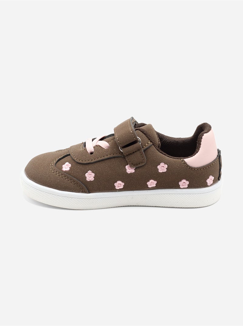 Zapatillas con velcro Marrón - Kiabi