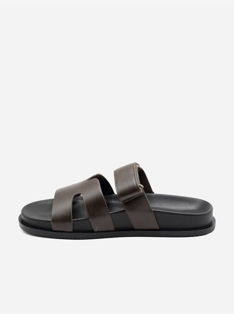 Zapatillas con velcro Marrón oscuro - Kiabi