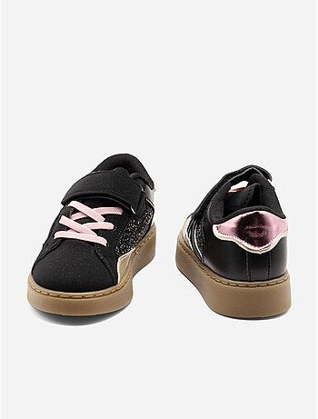 Zapatillas con velcro