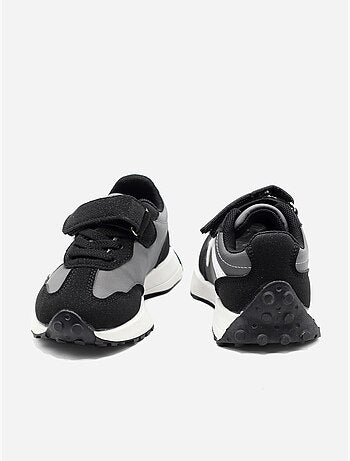 Zapatillas con velcro
