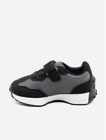 Zapatillas con velcro