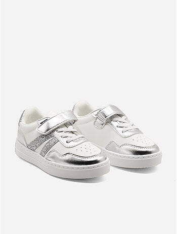 Zapatillas con velcro