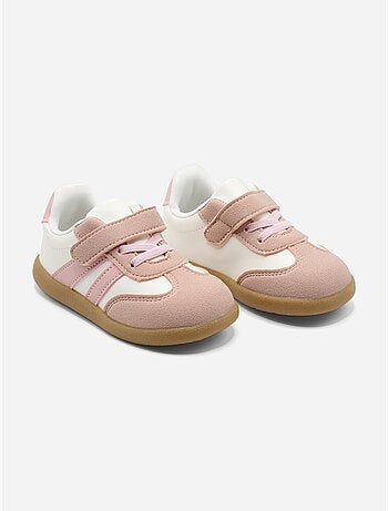 Zapatillas con velcro