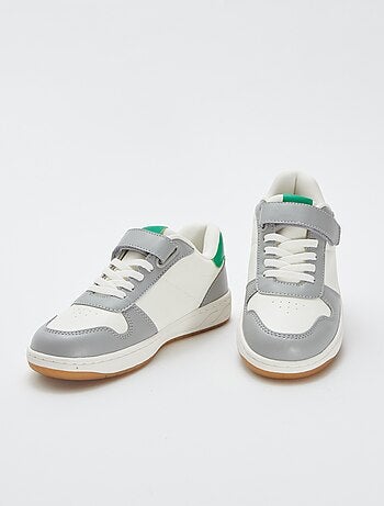 Zapatillas con velcro