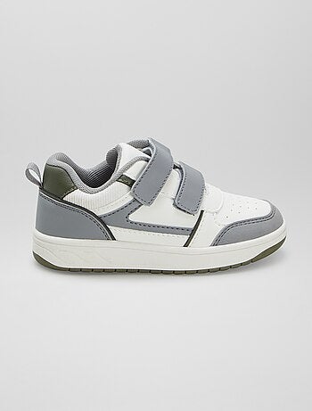 Zapatillas con velcros