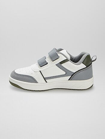 Zapatillas con velcros