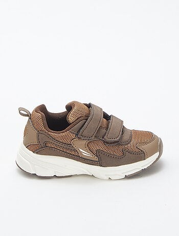 Zapatillas con velcros