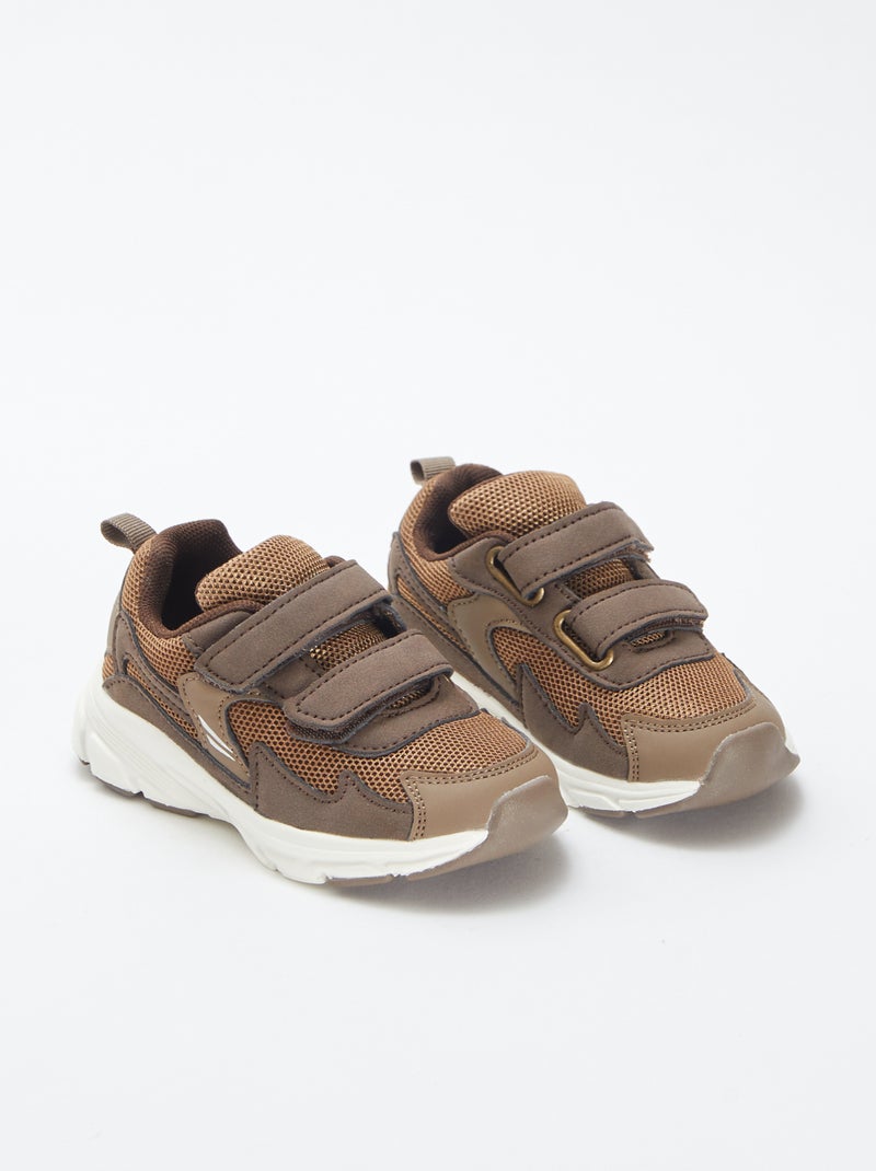 Zapatillas con velcros Marron - Kiabi