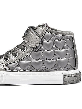 Zapatillas conguitos corazones