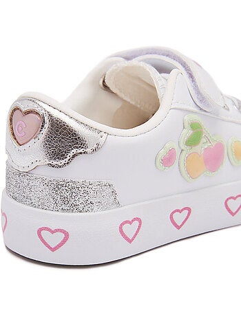 Zapatillas conguitos detalles corazón