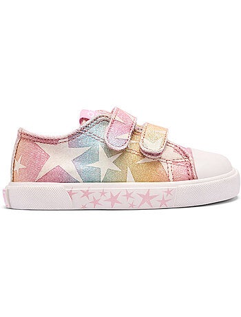 Zapatillas conguitos estampado estrellas bebés