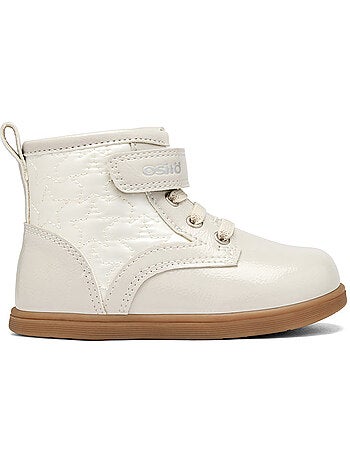 Zapatillas conguitos estrella