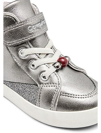 Zapatillas conguitos estrellas